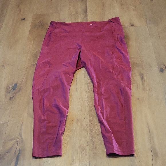 Old Navy Maroon Athletic Leggings Plus Size XXL TALL - Picture 1 of 3